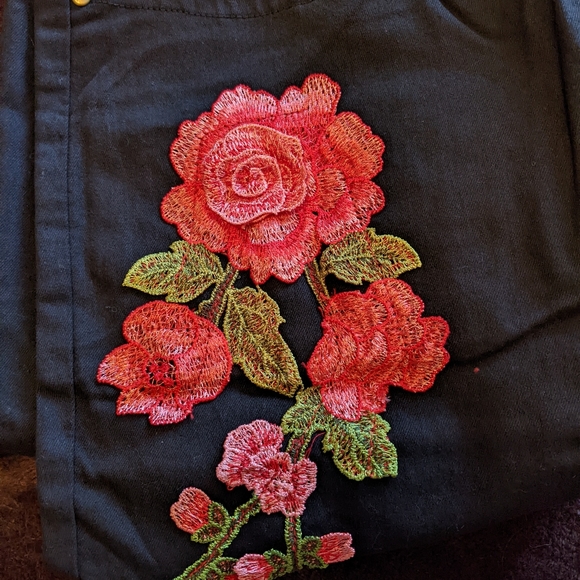 Jean's - Picture 2 of 7